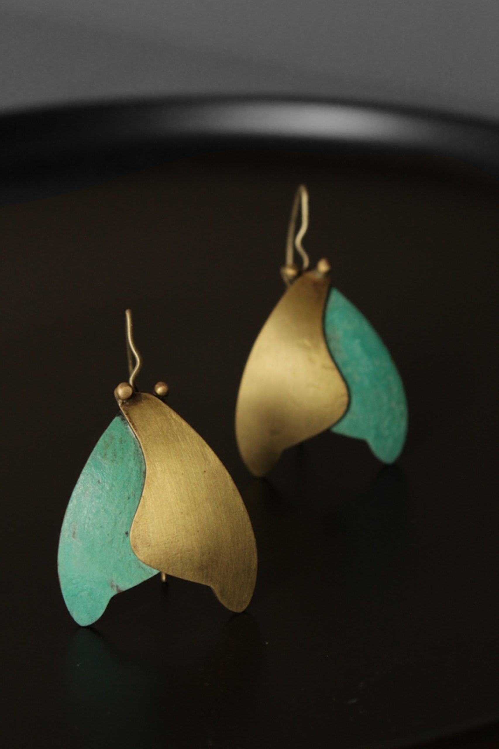 overlapmoth | earrings_teal