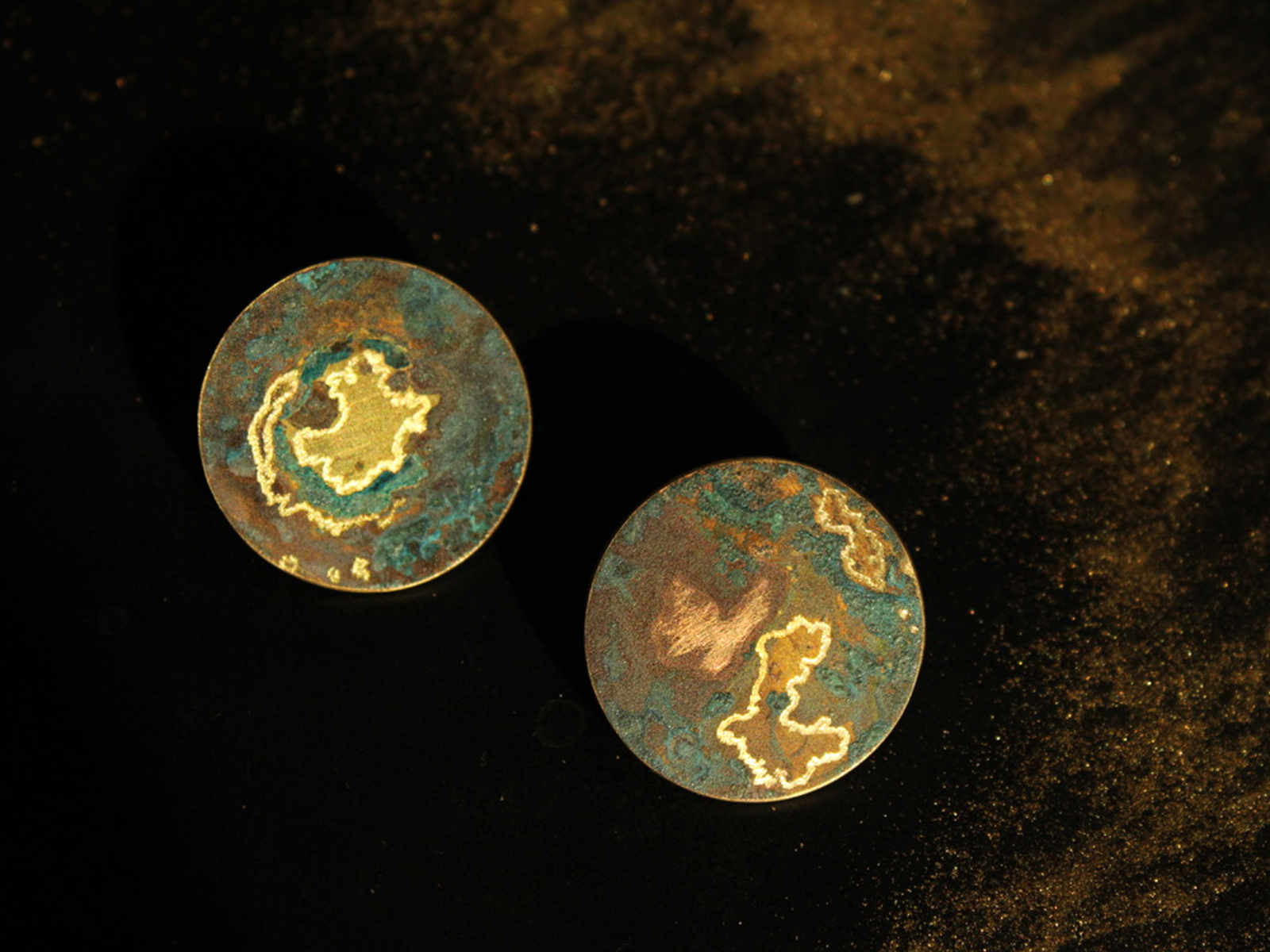 Luyten b_1.0_studs - Image 3