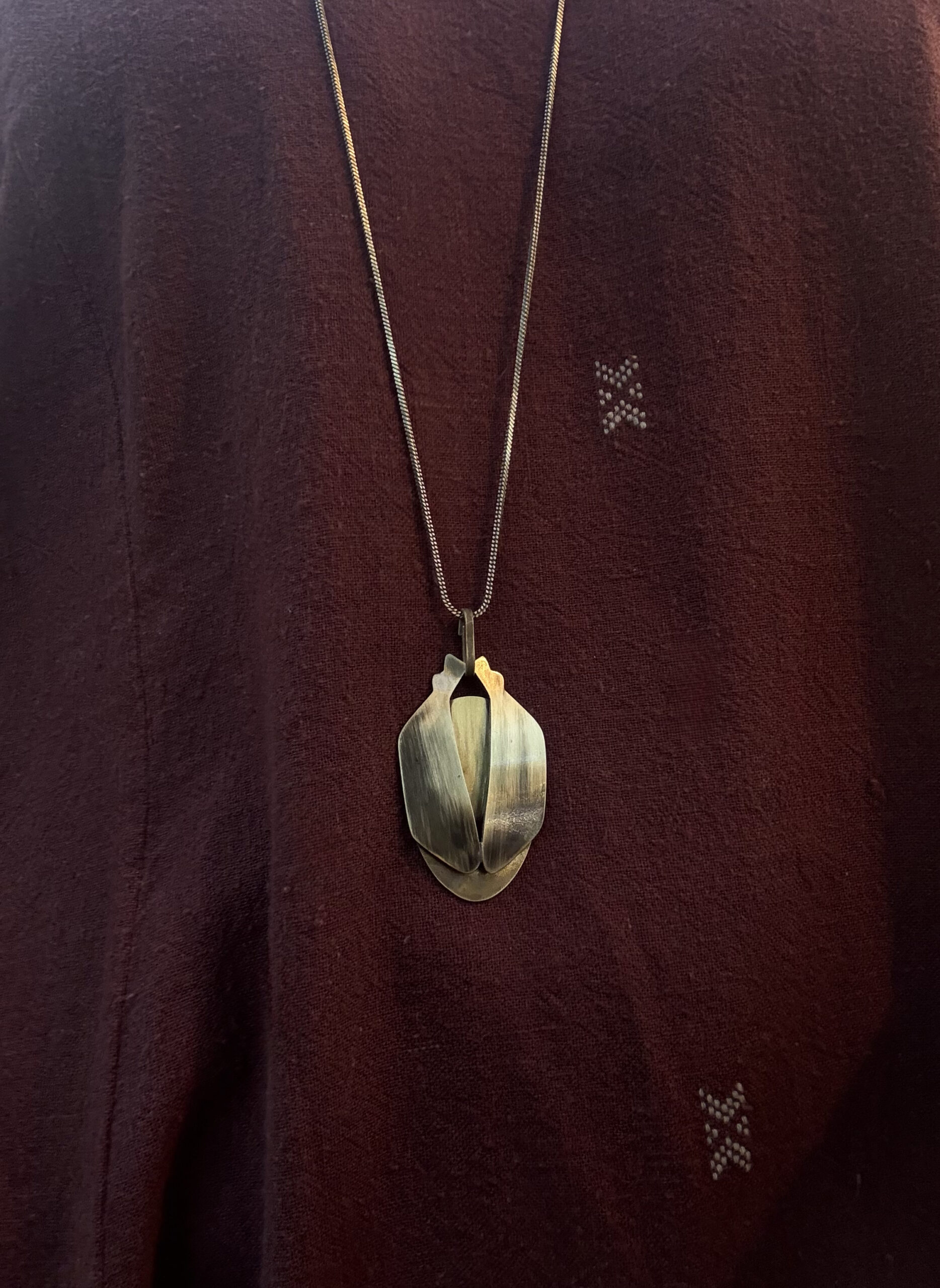 beetle pendant plain