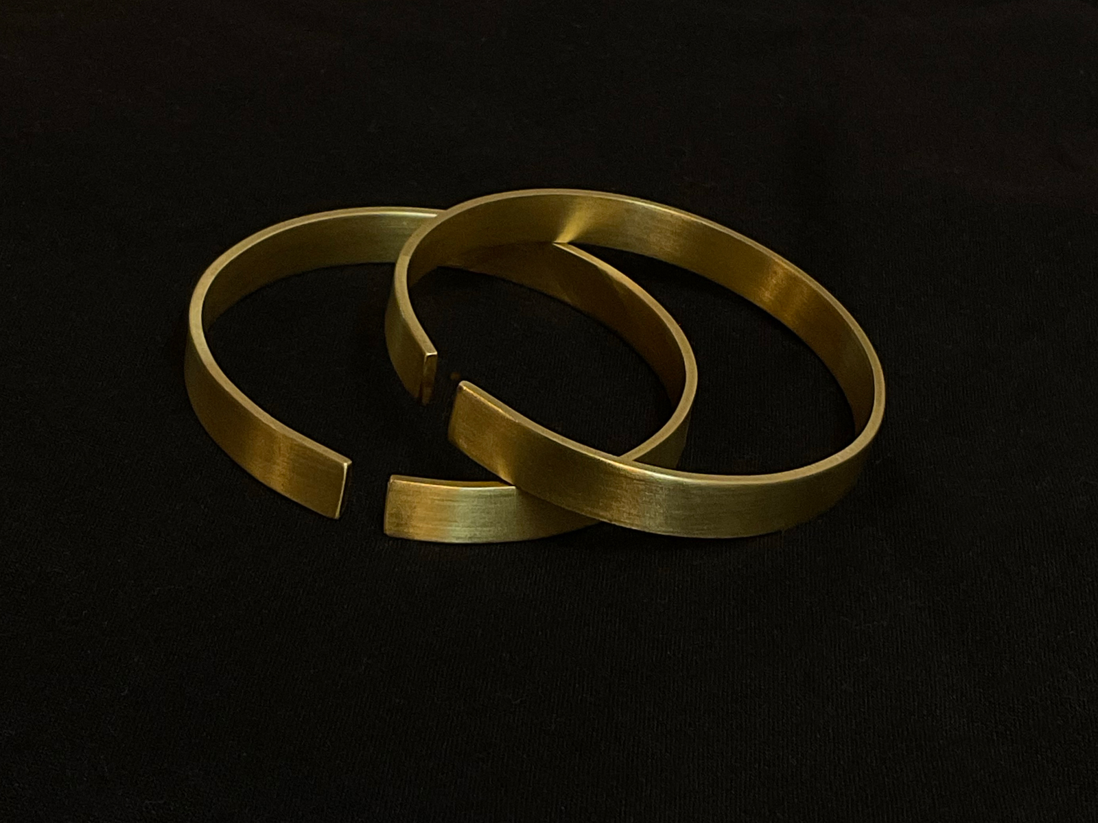 lacuna bangle cuff - Image 3